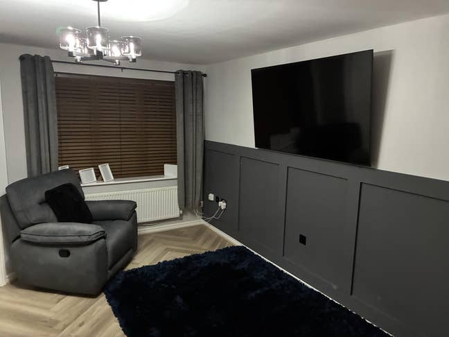 ✨ Room for Rent — Spacious, Quiet, and Mostly to Y Main Photo