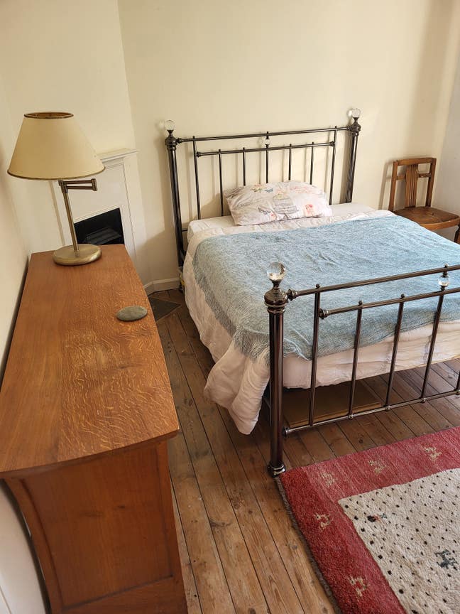 Good sized double room, friendly houseshare. Main Photo