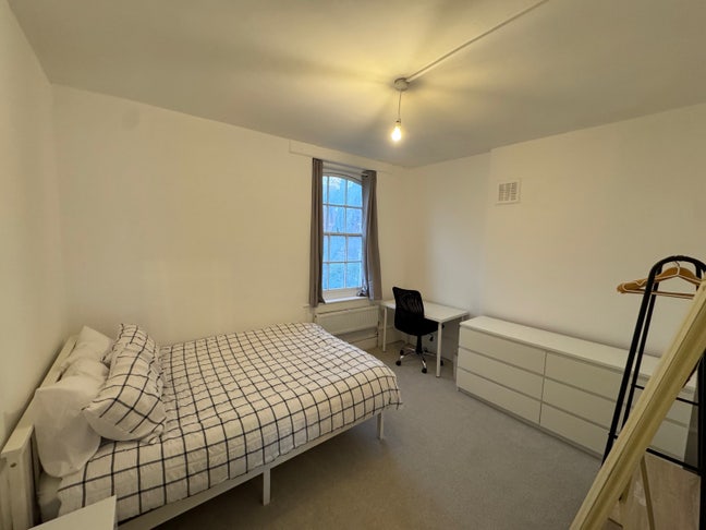 Cosy quiet flat in Islington /  Hackney  Main Photo