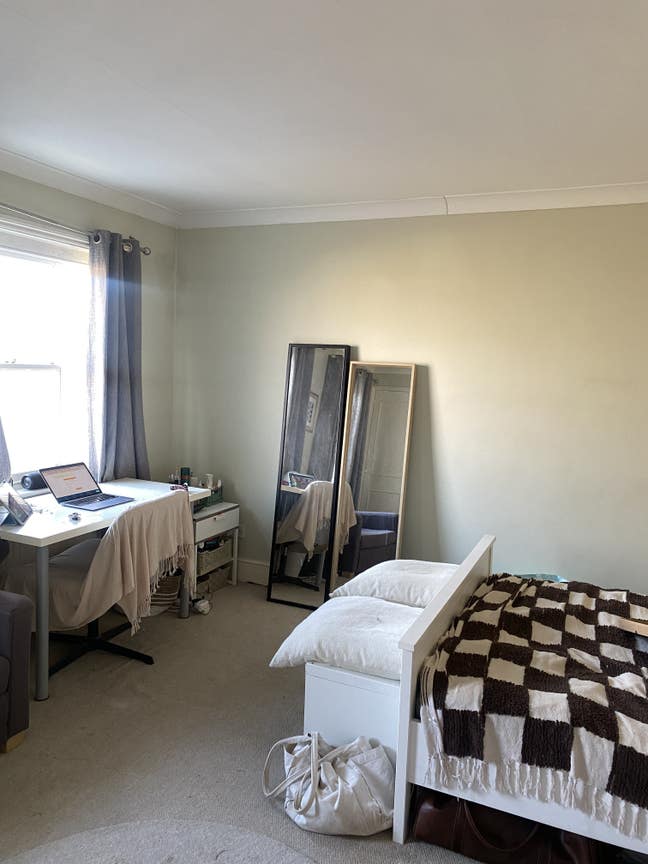 Large double bedroom in Putney townhouse Main Photo