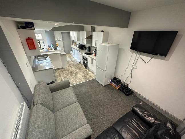 En suite double bedroom available in Selly Oak Main Photo