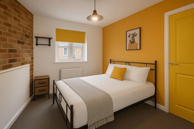 35 West Buildings - ENSUITE Main Photo