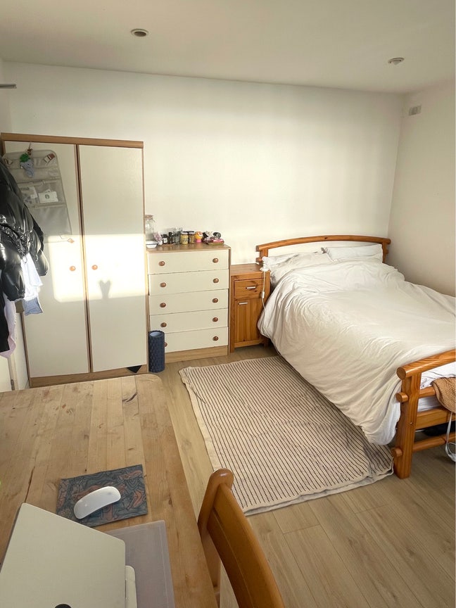 Sunny Garden Double Room in White City Main Photo
