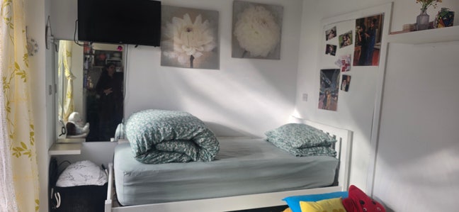 Studio for shot term letting/ B&B Main Photo