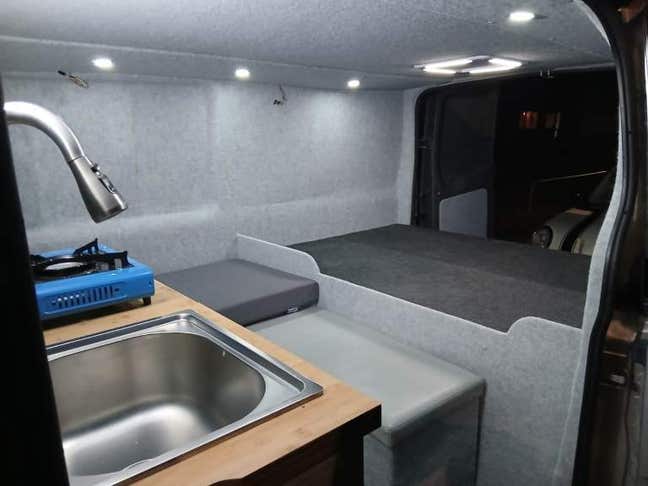 Fully Equipped Studio Cabin – Private Facilities Main Photo