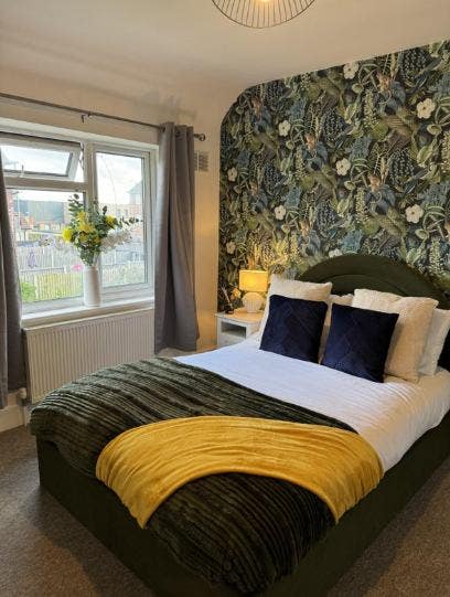 🌟 Fully Furnished Room - All Bills Included Main Photo