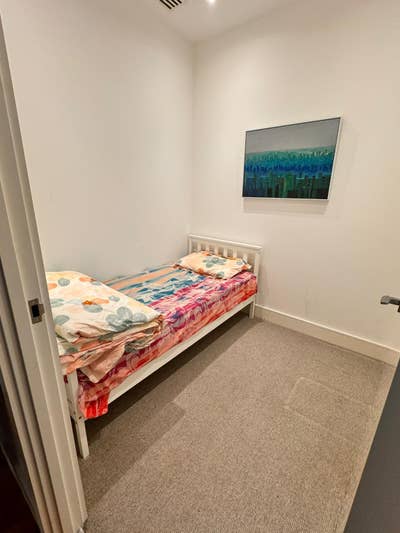 Room to rent  Main Photo