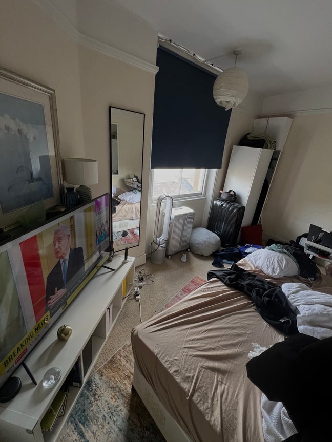 Large double room in Notthing Hill Gate  Main Photo