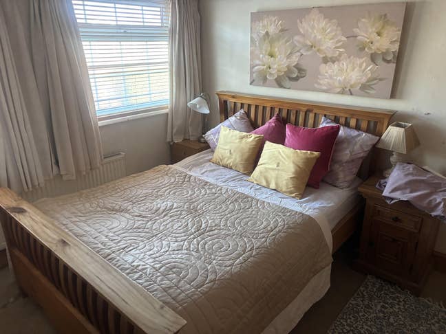 Double Room in lovely cottage All bills/wifi incl  Main Photo