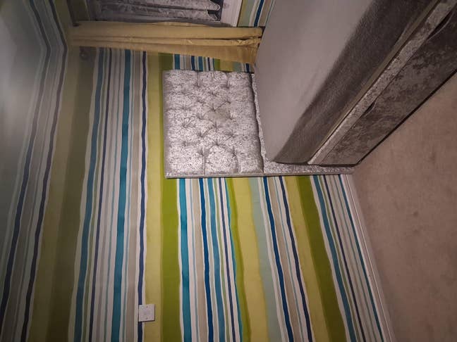 Room for Rent  Main Photo