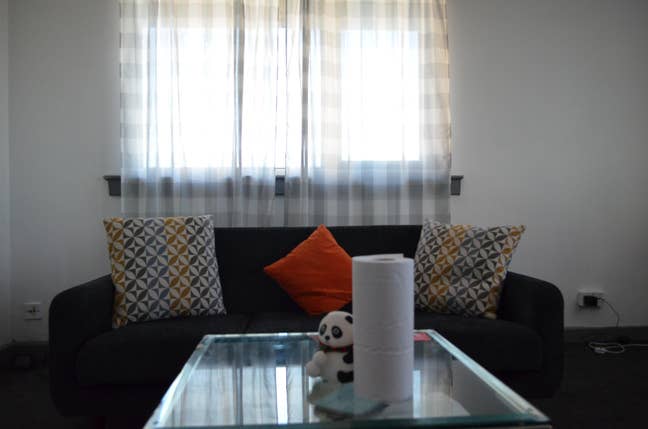 1 room available in a flat Main Photo