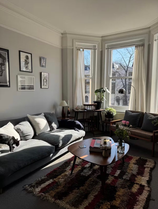 Cosy bedroom in shared flat Main Photo