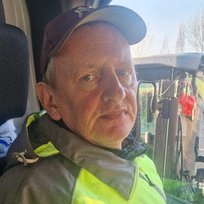 Recently divorced  Main Photo