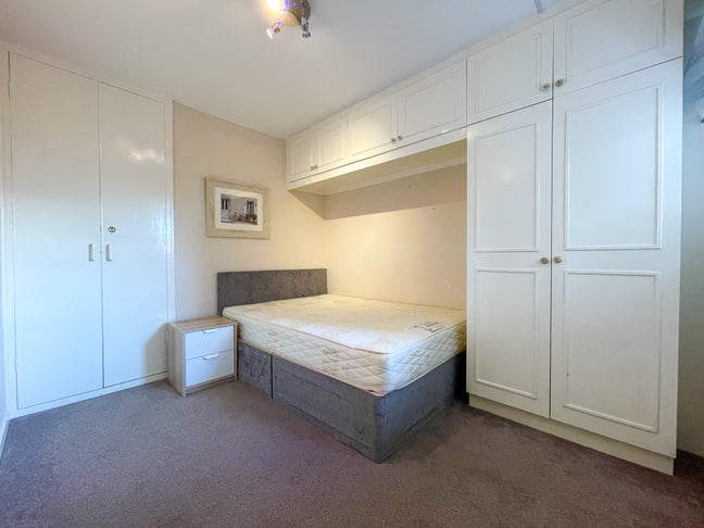 🌿 Bright Double Room in a 4-Bed Flat  Marylebone Main Photo