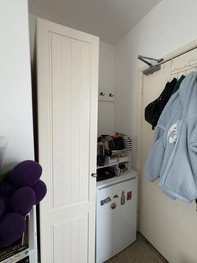  Ensuite Single Room  Main Photo