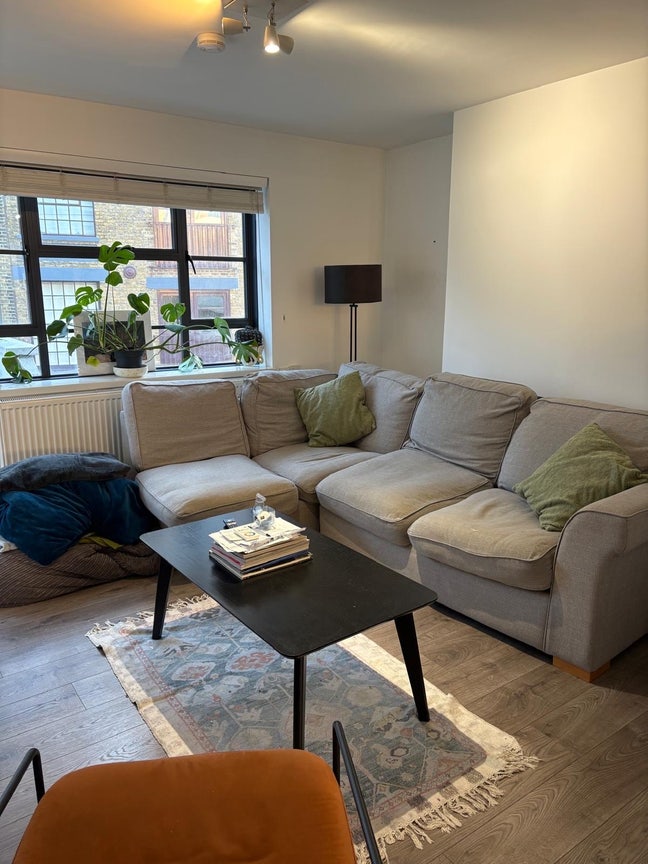 3 bed flat in London Bridge available from Jan Main Photo