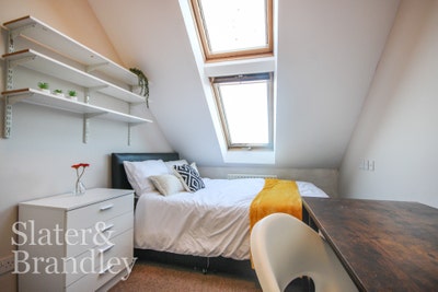 **Stunning West Bridgford Flat-Share** Main Photo