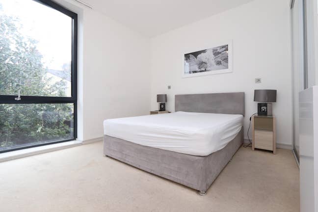 3 Beautiful Rooms! Stunning Flat Greenwich Uni Main Photo