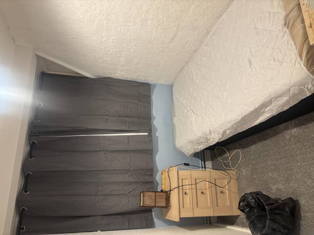 Small spare room available  Main Photo