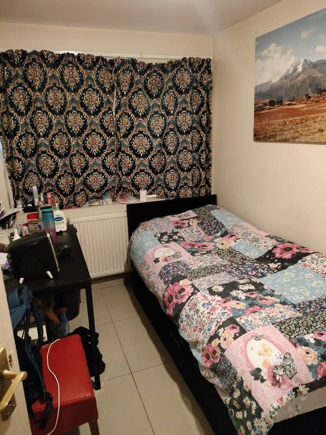 Single Room In Homely House Main Photo