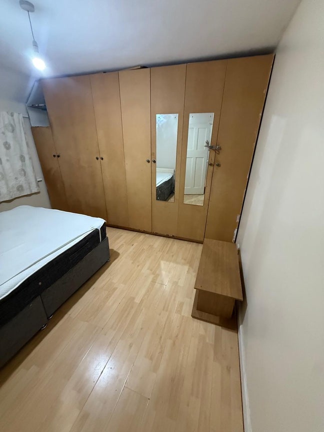 Master Double Room for Rent at Hounslow, TW5 Main Photo