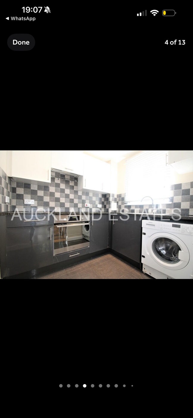 2 Bed ground floor flat w/ garden, parking  Main Photo