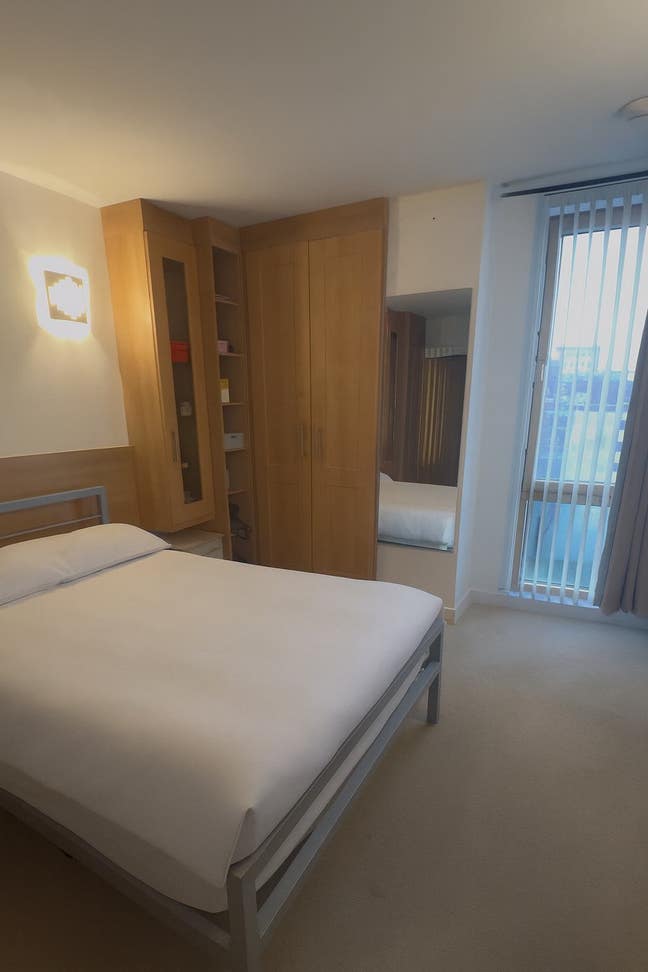 Double bedroom with private bathroom  Main Photo