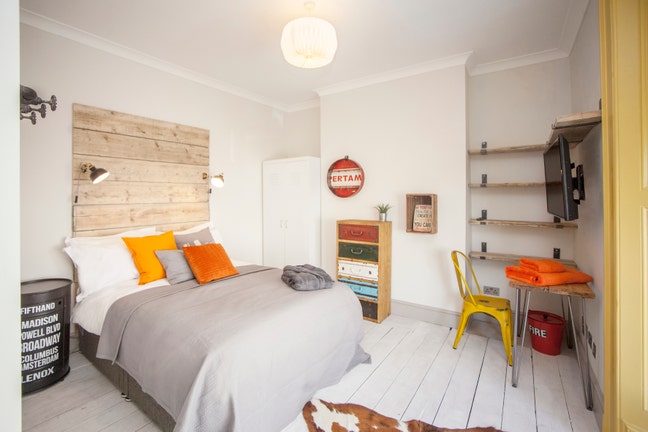 Fabulous ensuite rooms. Cool. Quirky. Stylish. Main Photo