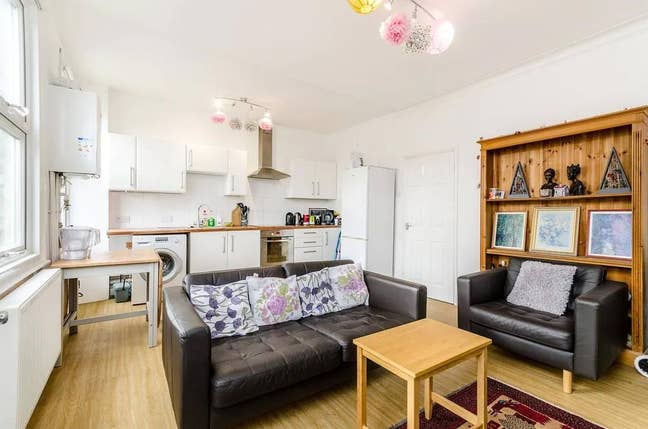 Change of occupancy needed for 3-bed in Lewisham Main Photo