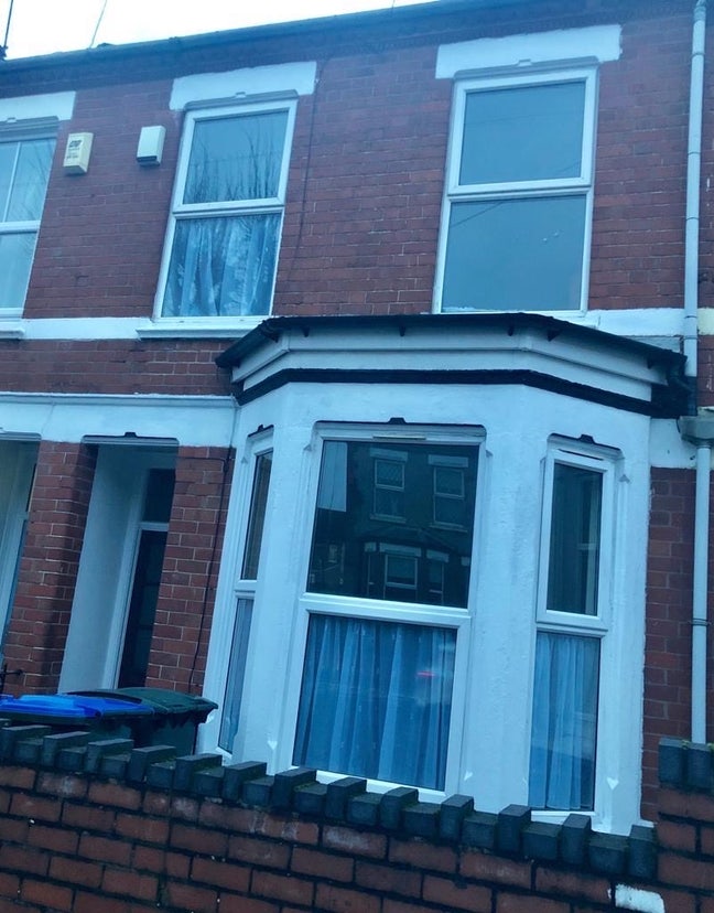 Large Lovely 3/4 Bedroom home with great features Main Photo