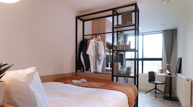 Sublet house of social Manchester Main Photo