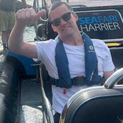 Room needed :-) Main Photo