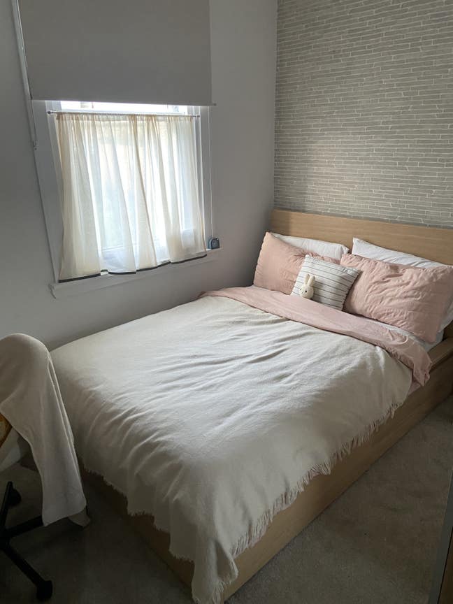 Double bedroom for rent Main Photo