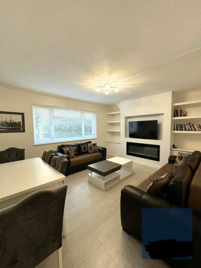 Room in Hoxton Main Photo