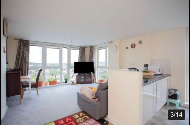 Furnished En-Suite double room   Main Photo