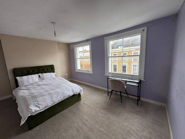 Very large double bedroom N16 Main Photo