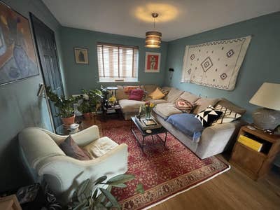 Double room in a calm and spacious townhouse Main Photo