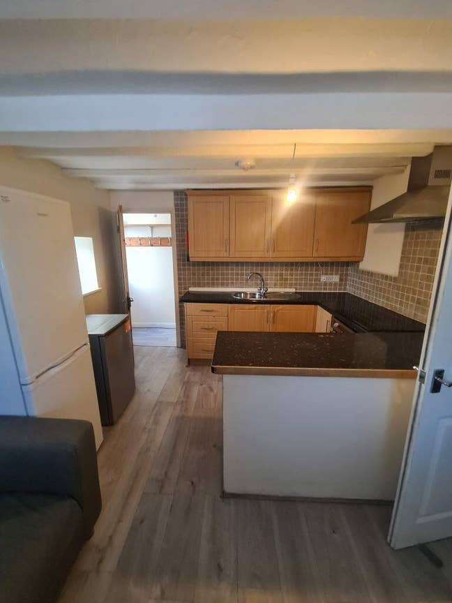 Room to Rent - 26 Redland Park, Bristol Main Photo