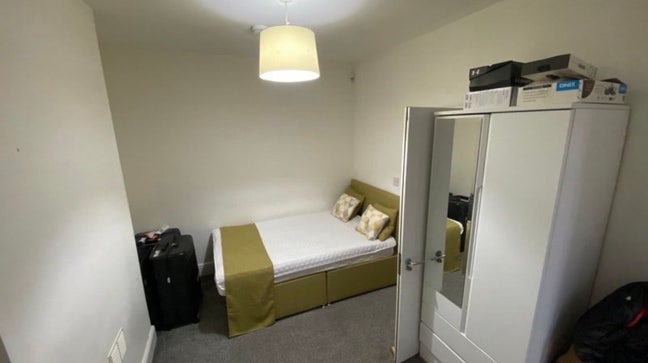 1 Double Bedroom in a 4 Bed House- Selly Oak (B29) Main Photo