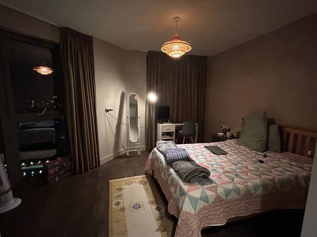 Master bedroom with private bathroom Main Photo