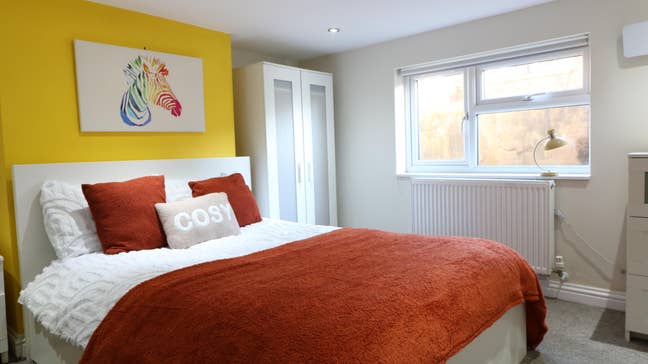 Large Double En-Suite in Banbury 🚂 Main Photo