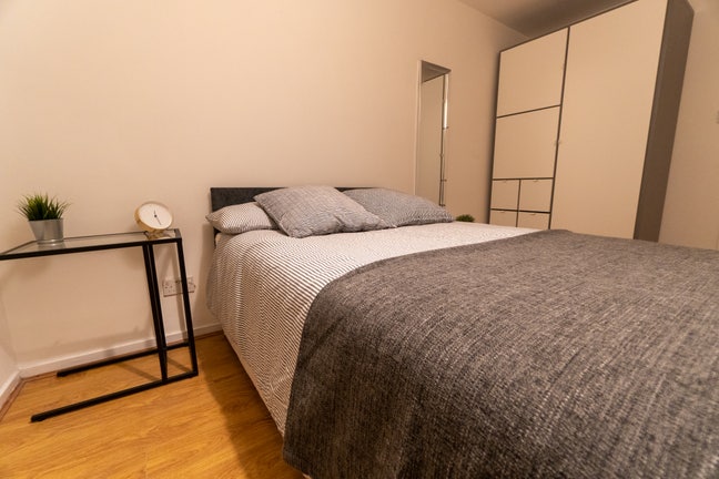 Double Room Available | Womens Shared House👧  Main Photo