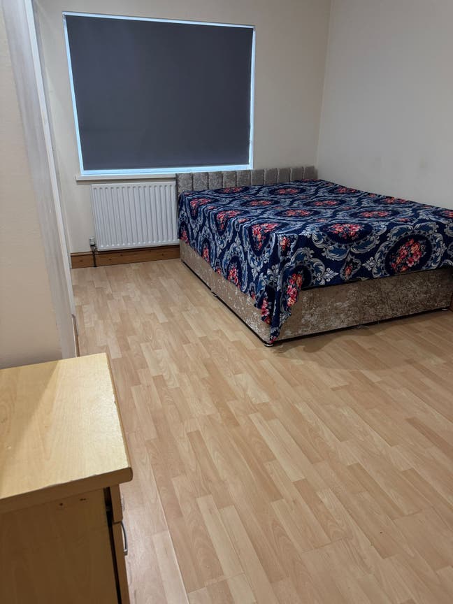 2 Double Rooms  to  Let  – Harrow,  Middlesex, HA2 Main Photo