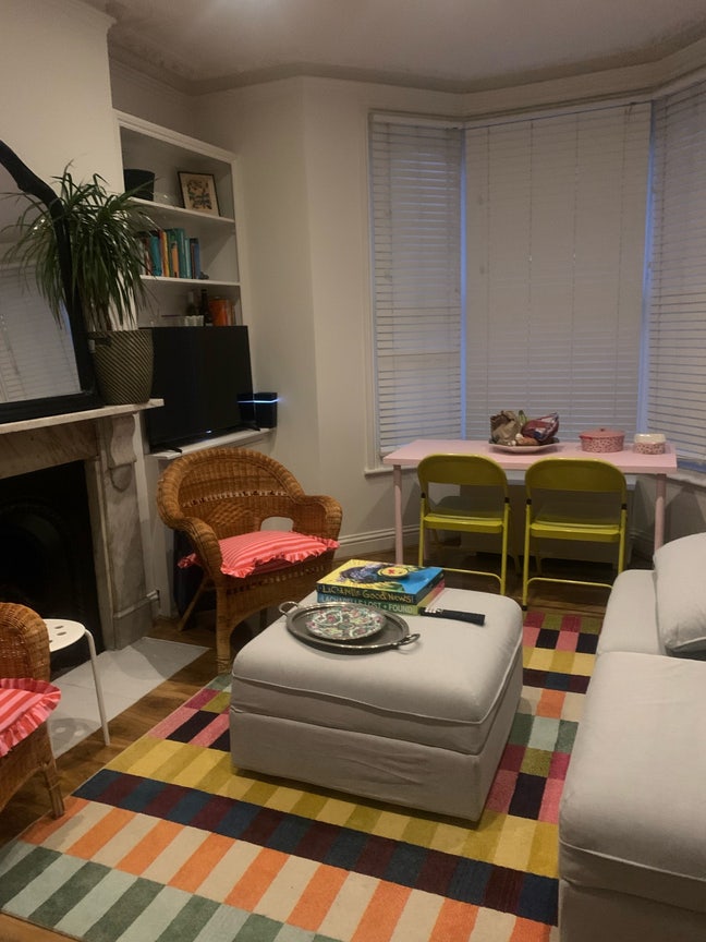 Double room available in Brixton Centre Main Photo