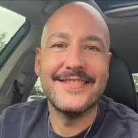 American looking for short term  Main Photo