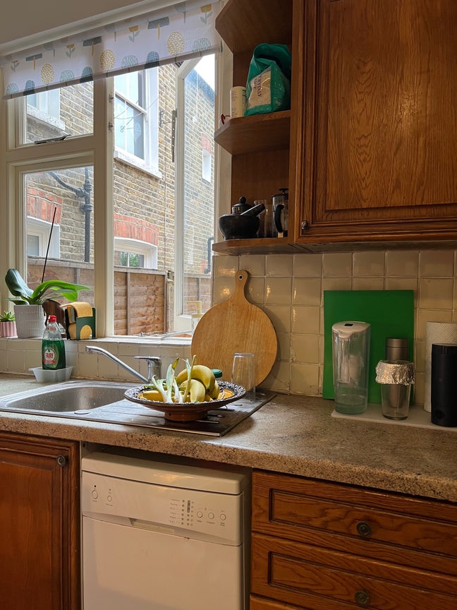 Bright Single Room in Fulham-Short Term(now-1 Feb) Main Photo