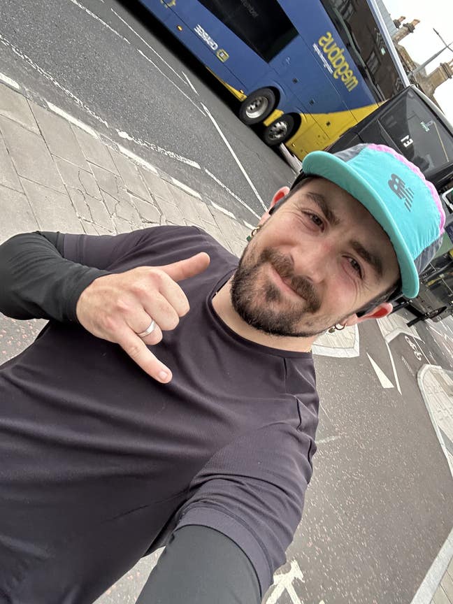 Professional man looking for a room!! Main Photo