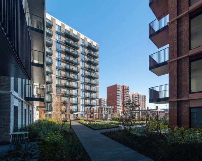 Urgent! New Build by Battersea Power Station Main Photo
