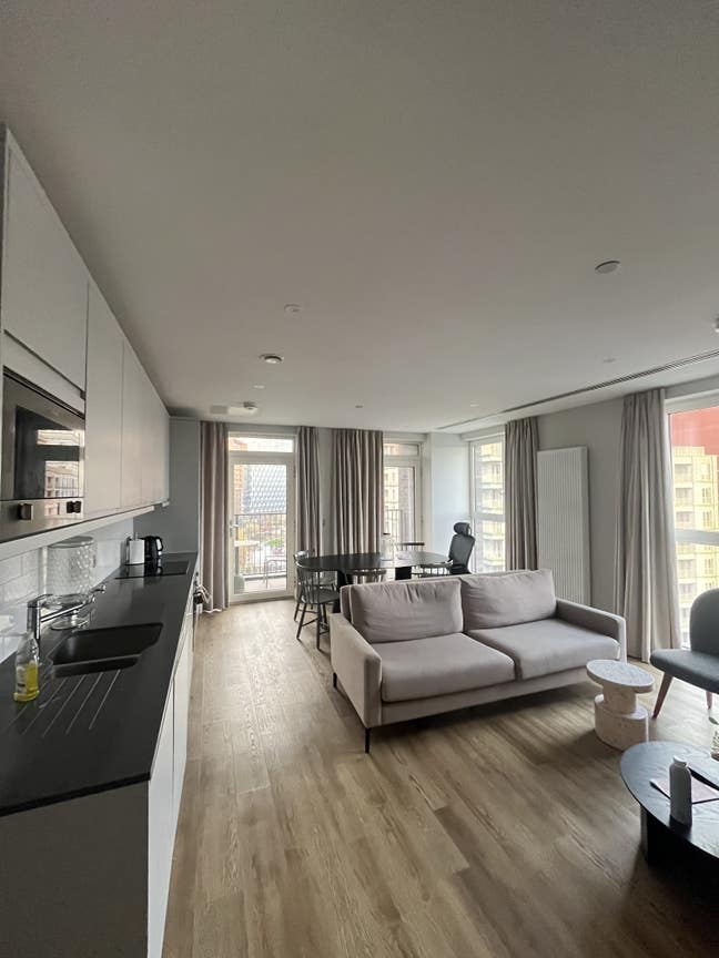 Ensuite in New Build by Battersea Power Station Main Photo