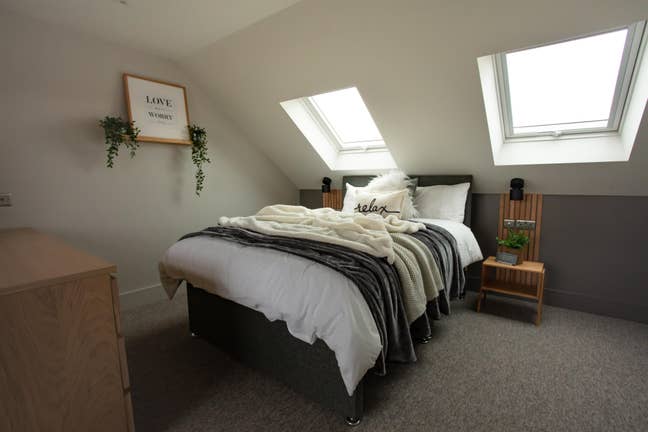 💤 ⏰ 🛏️ Spacious bedrooms  Main Photo